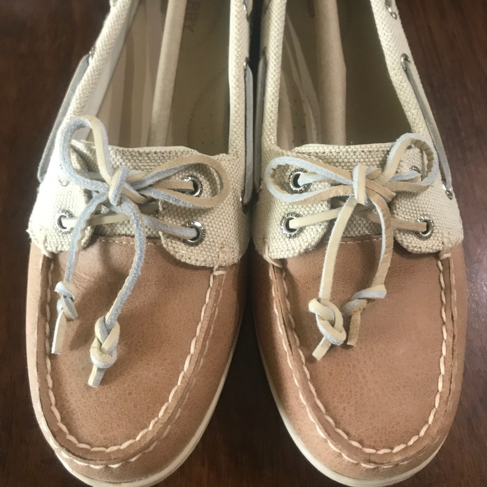 NWT, Women’s Sperry Shoes, Size10